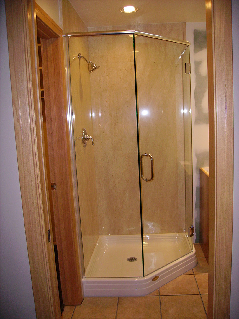 Shower Remodel Dayton, OH EasyCare Bath & Showers